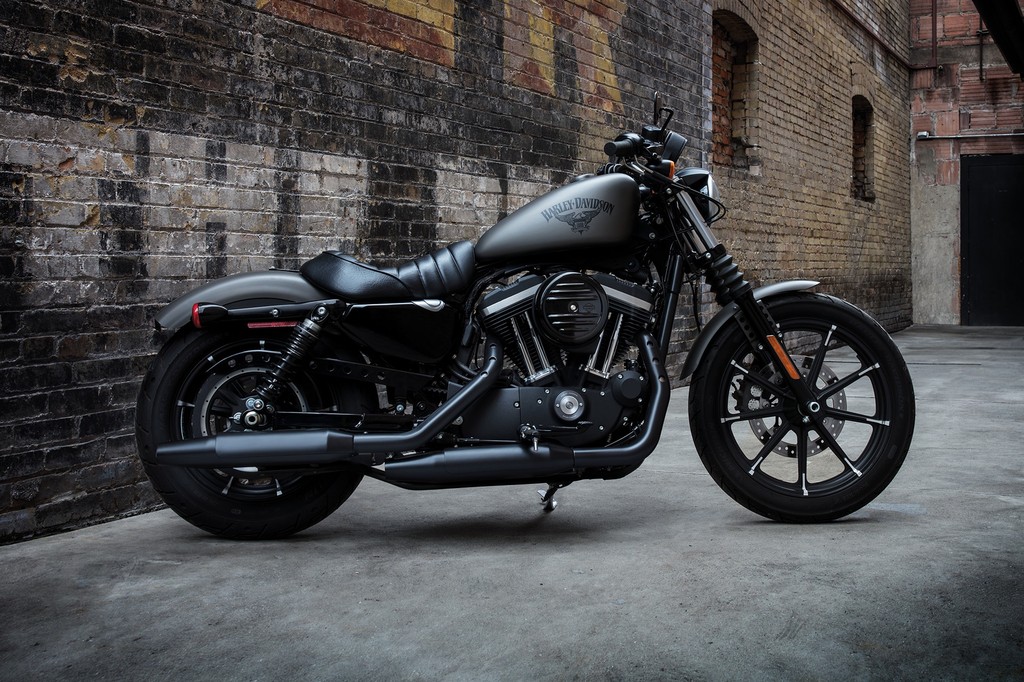 2018 shop sportster 883